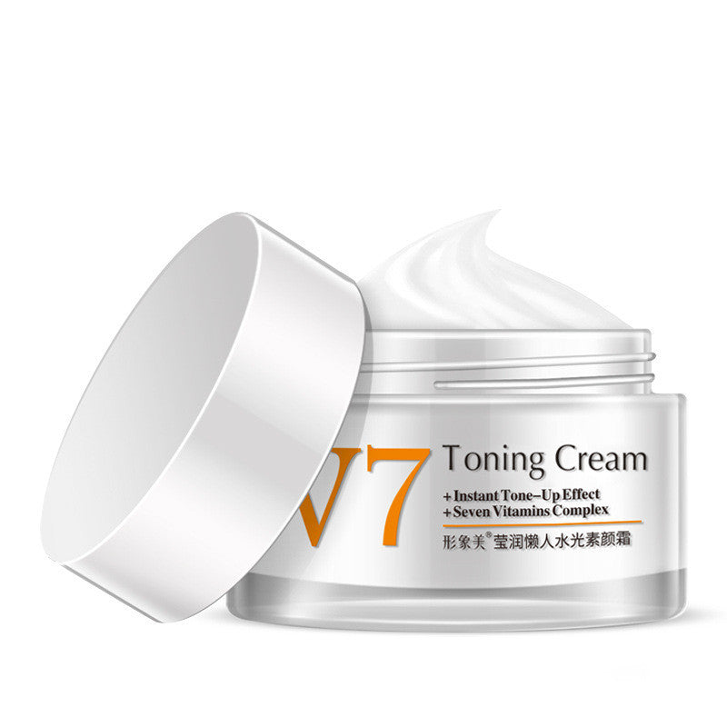 Brightens your complexion with effortless care