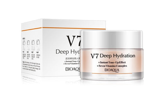 Brightens your complexion with effortless care